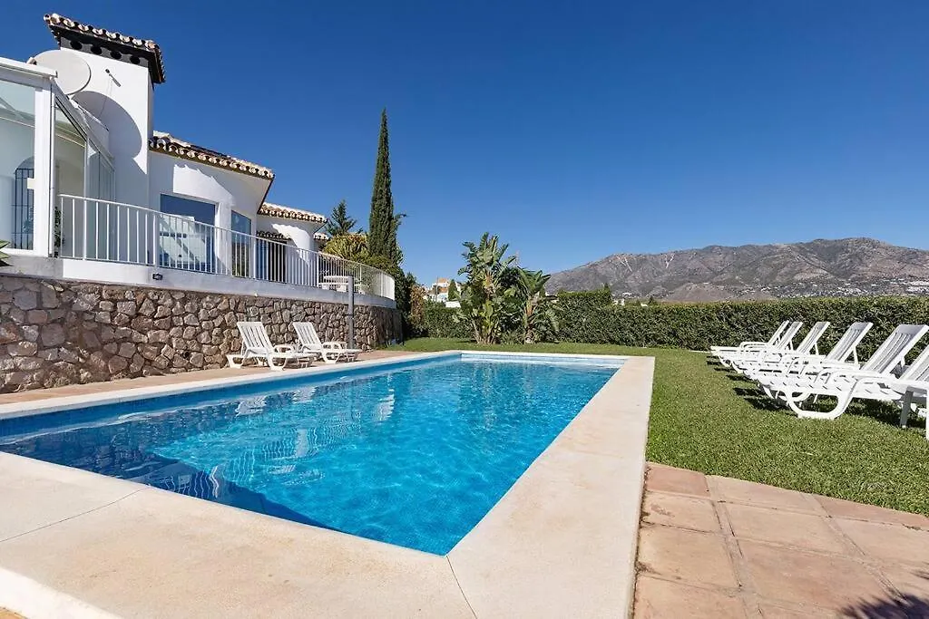 Villa 010 Luxurious 4 Bed Villa, Private Pool And Sea Views Santa Fe de los Boliches